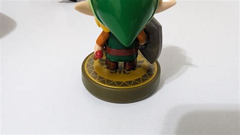 I just found that my Link's Awakening amiibo is defective. : r/amiibo