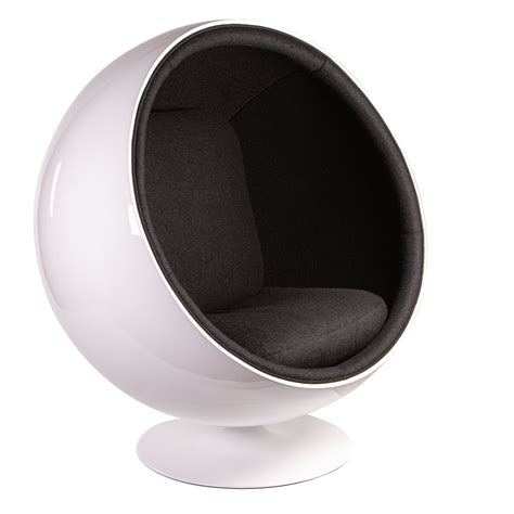 Eero Aarnio Ball Chair | lounge chair