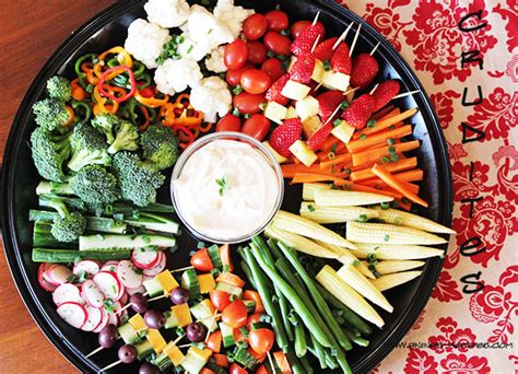 Crudité Platter - aninas recipes