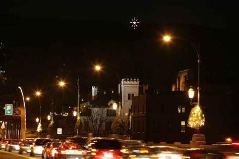 Bethlehem's star shines on Christmas City USA: Not far by car ...