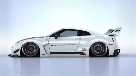 New Nissan GT-R Liberty Walk Bodykit Costs Over R1 Million