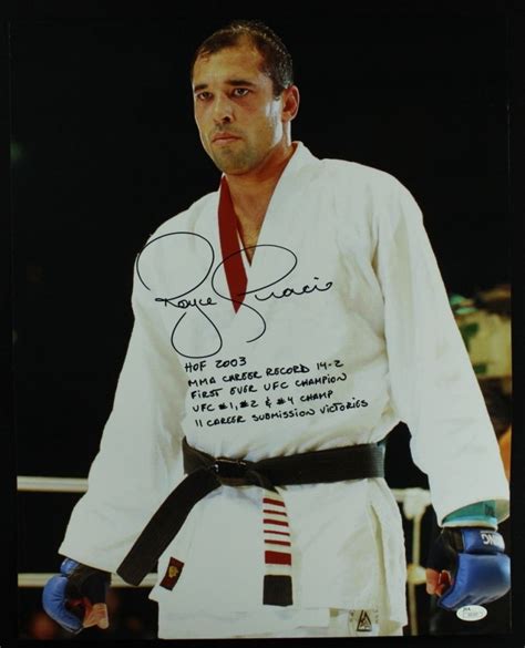 royce gracie | Royce Gracie Signed 16x20 UFC Action Photo with 5 ...