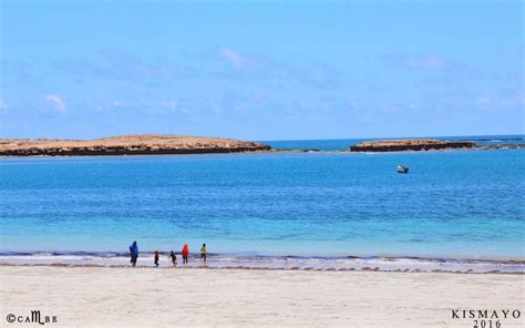 Kismayo, Somalia 🇸🇴🖤🇸🇴 Photographer credit on photos. Somalia, Homeland, Continents, Complex ...