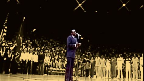 How Marvin Gaye’s national anthem rendition in the 1983 NBA All-Star ...