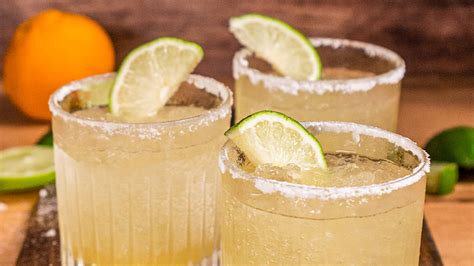 Mexican Margaritas Cocktails Recipe - Old El Paso AU