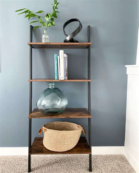 Minimalist Bookshelf Styling Ideas - Soul & Lane