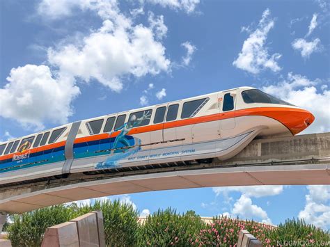 PHOTOS, VIDEO: Incredibles 2 Monorail Wrap Debuts at Walt Disney World