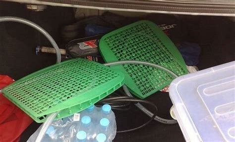 DIY ventilation for car seats (15 pics)