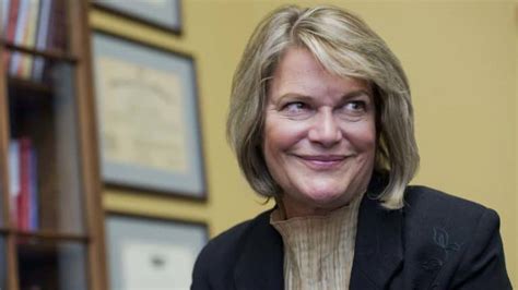 Pro Bitcoin Senator Cynthia Lummis Is Now on the Senate Banking Committee | Bitcoin Insider