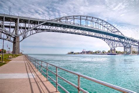 Photos: blue water bridge | Blue Water Bridge — Stock Photo © ehrlif #38261489