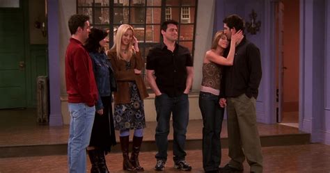 Friends: 10 Things You Never Noticed About The Last Episode