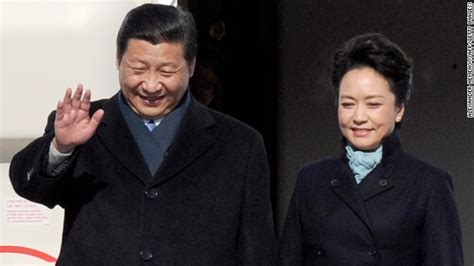 China's glamorous new First Lady - CNN