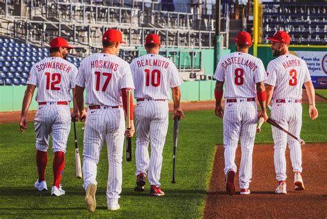 Philadelphia Phillies on Twitter: "One week. #RingTheBell https://t.co/3aV5FnSOhh" / Twitter