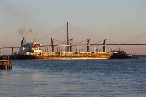 Global Bay (Bulk Carrier) in Port at Charleston, South Car… | Flickr