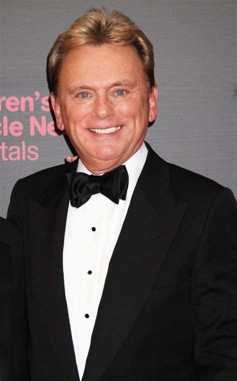 Pat Sajak Picture 3 - 2011 Daytime Emmy Awards - Red Carpet