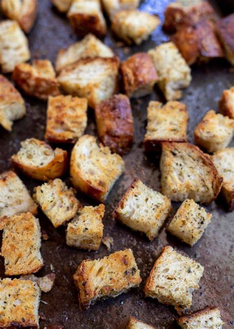 This Homemade Croutons Recipe is beyond simple. Just slice up that ...