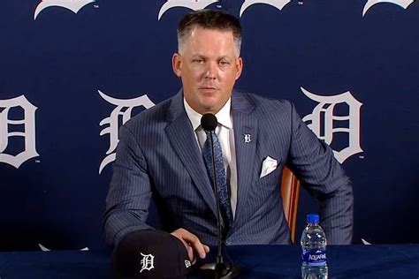 Former Astros Manager A.J. Hinch Hired by Detroit Tigers After Completing MLB Suspension