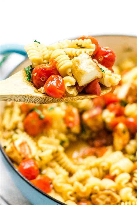 Halloumi Pasta with Cherry Tomatoes & Mint - Happy Veggie Kitchen