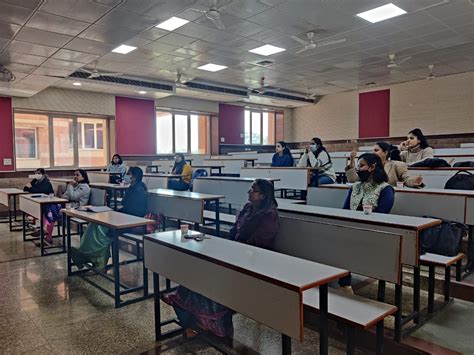 MNIT Jaipur : Admission 2024, Courses, Fees, Placement, Cut Off