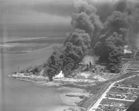 THIS DAY IN HISTORY – Fertilizer explosion kills 581 in Texas – 1947 – The Burning Platform