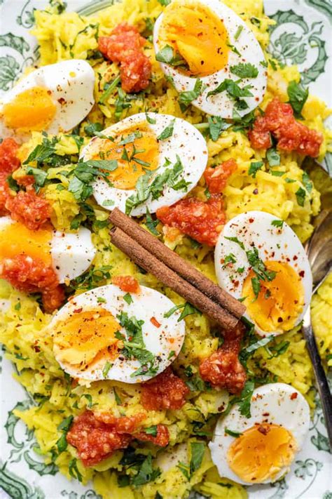 Quick and Easy Kedgeree - Supergolden Bakes