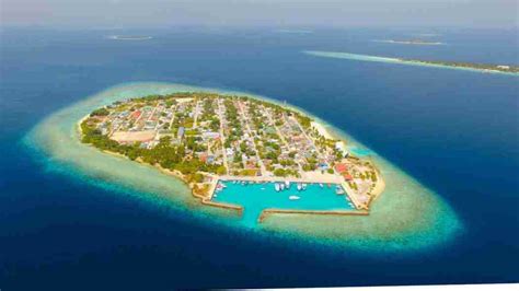 Flooded Future: Can the sinking Maldives be saved? - travelseewrite