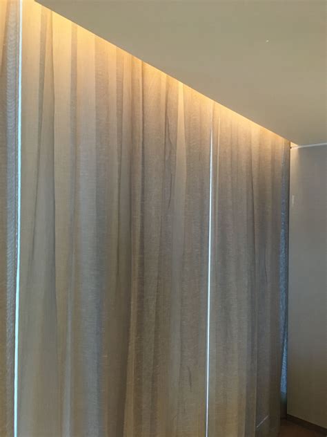 curtain cove lighting detail | Lighting design interior, Cove lighting ...