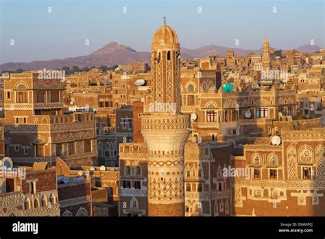 Elevated view of the Old City of Sanaa, UNESCO World Heritage Site, Yemen, Middle East Stock ...