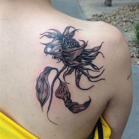 A little dead #sunflower I did earlier today. #tattoo #tat… | Flickr