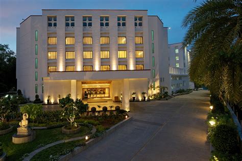 Marigold Hotel Begumpet, Hyderabad | Banquet Hall | 5 Star Wedding Hotel | WeddingZ.in