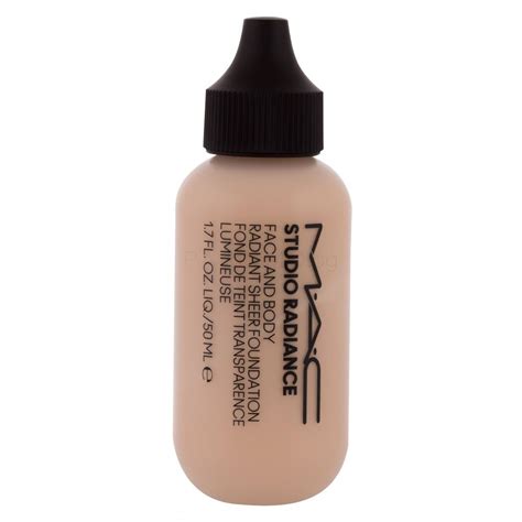 MAC Studio Radiance Face And Body Radiant Sheer Foundation Фон дьо тен ...