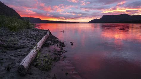 Floating the Yukon River: Eagle to Circle - Yukon - Charley Rivers National Preserve (U.S ...