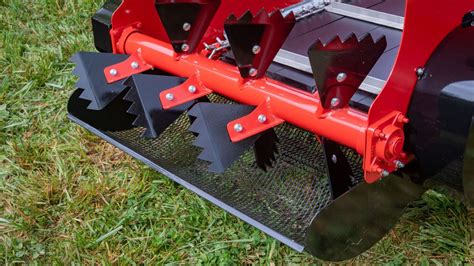 Best Compact Manure Spreader | Ground Driven And Tough