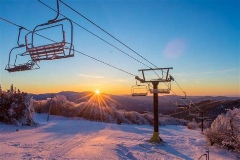 Season Pass Sale at Beech Mountain Resort - Ski Southeast