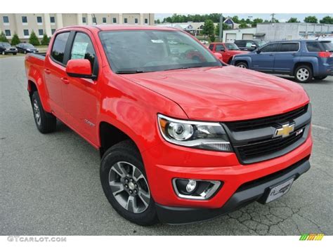 2016 Red Hot Chevrolet Colorado Z71 Crew Cab #106539427 | GTCarLot.com - Car Color Galleries