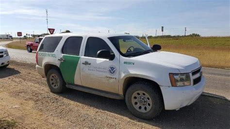 12 Undocumented Aliens Crammed Into Fake Border Patrol Vehicle Caught by Real Border Patrol ...