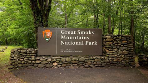 3 Great Spots for a Picnic Lunch in the Great Smoky Mountains National Park