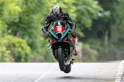 Isle of Man TT 2023: Hickman wins Superstock race with new lap record