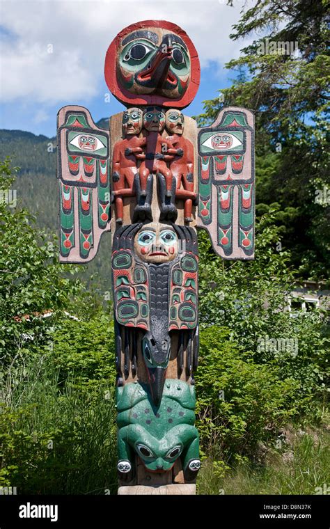 Totem pole. Saxman Totem Park. Ketchikan. Alaska. USA Stock Photo - Alamy