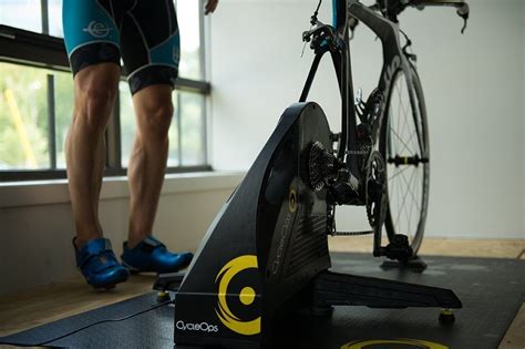 Best Indoor Bike Trainer Reviews: Top 5 in 2020