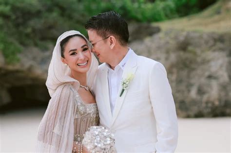 Heart Evangelista, Chiz Escudero renew wedding vows