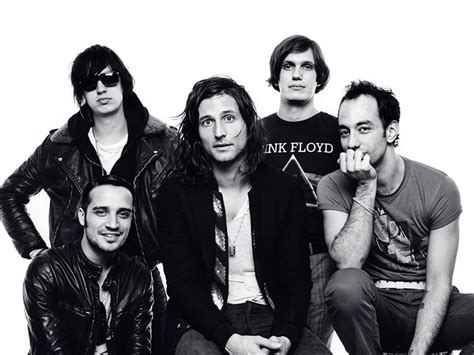 The Strokes Unveil New Song During Benefit Concert - GENRE IS DEAD!