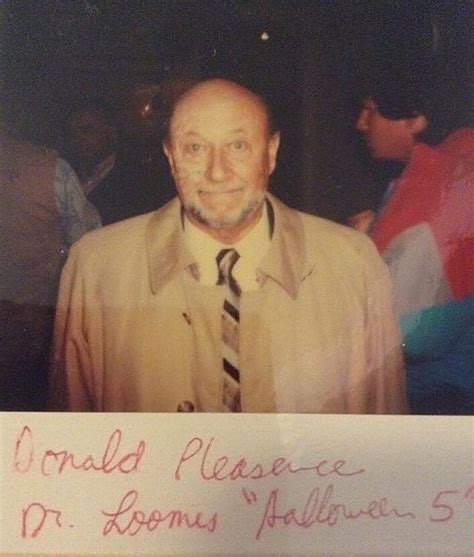 Rare photo of Donald Pleasence on the set of Halloween 5 : r ...