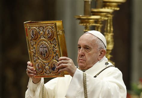 Pope Francis on the Epiphany: Faith is about worshipping God, not ...