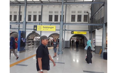 Stasiun Kereta Pasar Senen Situasi Terkini, Sejarah & Layanan Kereta Api