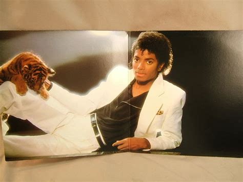 Michael Jackson Collectibles: Michael Jackson Thriller vinyl LP Album