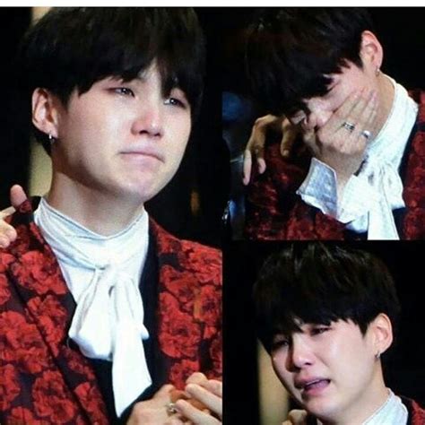 Bts crying | K-Pop Amino