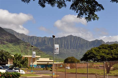 Waianae High School | Lovely setting! Waianae is in the remo… | Flickr