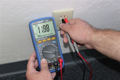 Testing an Electrical Outlet Using a Digital Multimeter | Simply Smarter Circuitry Blog