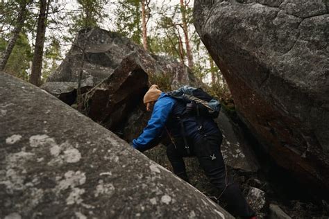 Mountain Climbing 101: Techniques, Gear And Advice